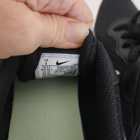 Nike Womens Roshe One Running Shoes (8.5 B(M) US)(Black/White/ ) - Picture 8 of 9